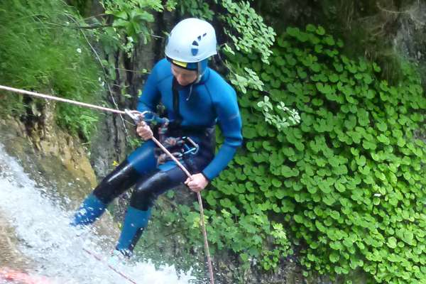 Canyoning et Aquarando