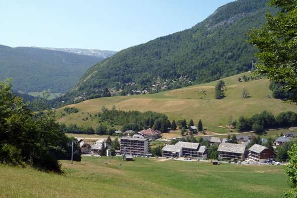 Le village, Aillons-Margériaz 1000 et 1400