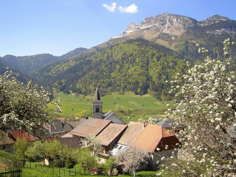 la-compote-village-des-bauges