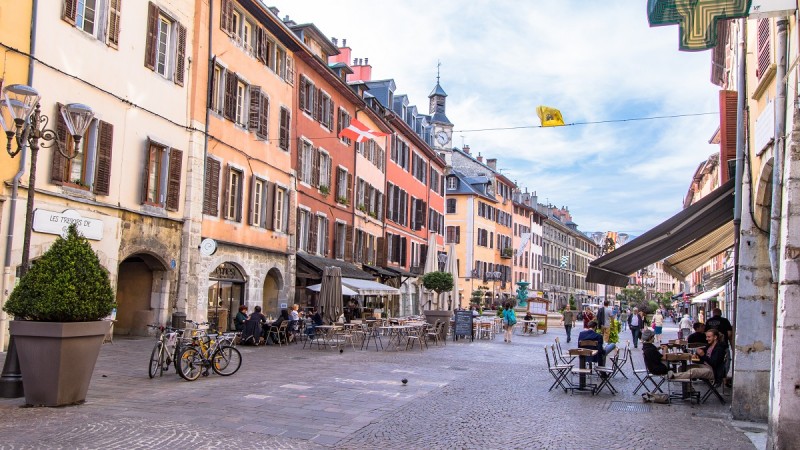 place-saint-leger-chambery