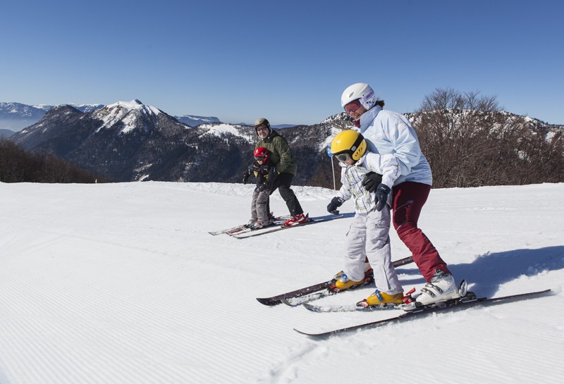 ski-alpin-massif-des-bauges-1073-1627