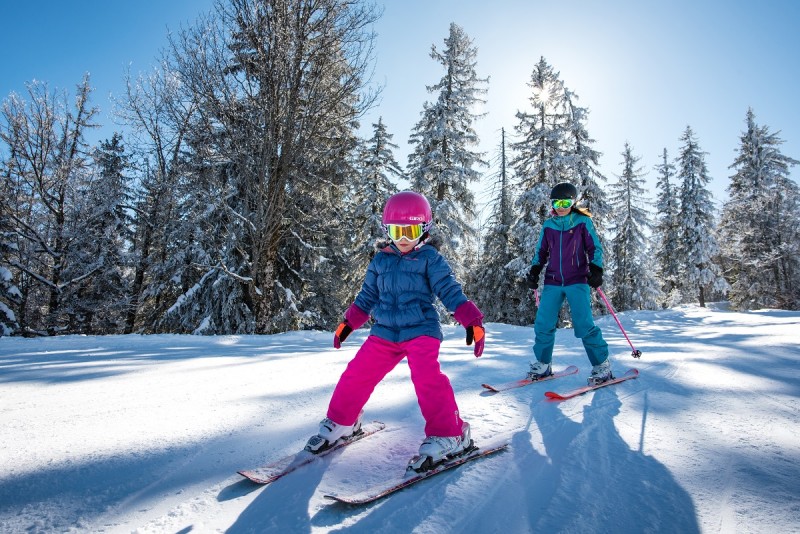 ski-alpin-famille-aillons-margeriaz-bauges