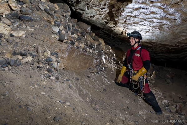 speleologie-massif-des-bauges-959-1612