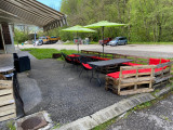 TERRASSE DEVANT ENTREE SNACK