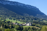 Vue sur le village du Noyer et le massif du Margériaz