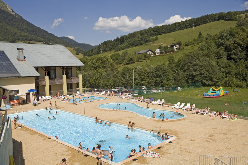 Open-air swimming pool