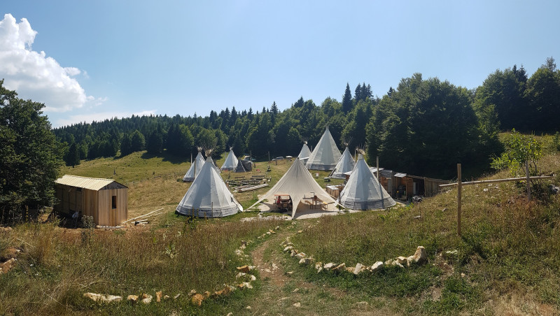 Village Tipi