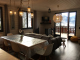 La salle à manger du chalet Rossanaz