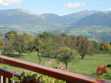 Depuis le balcon vue sur les clochers des Bauges