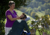 Massage assis tête